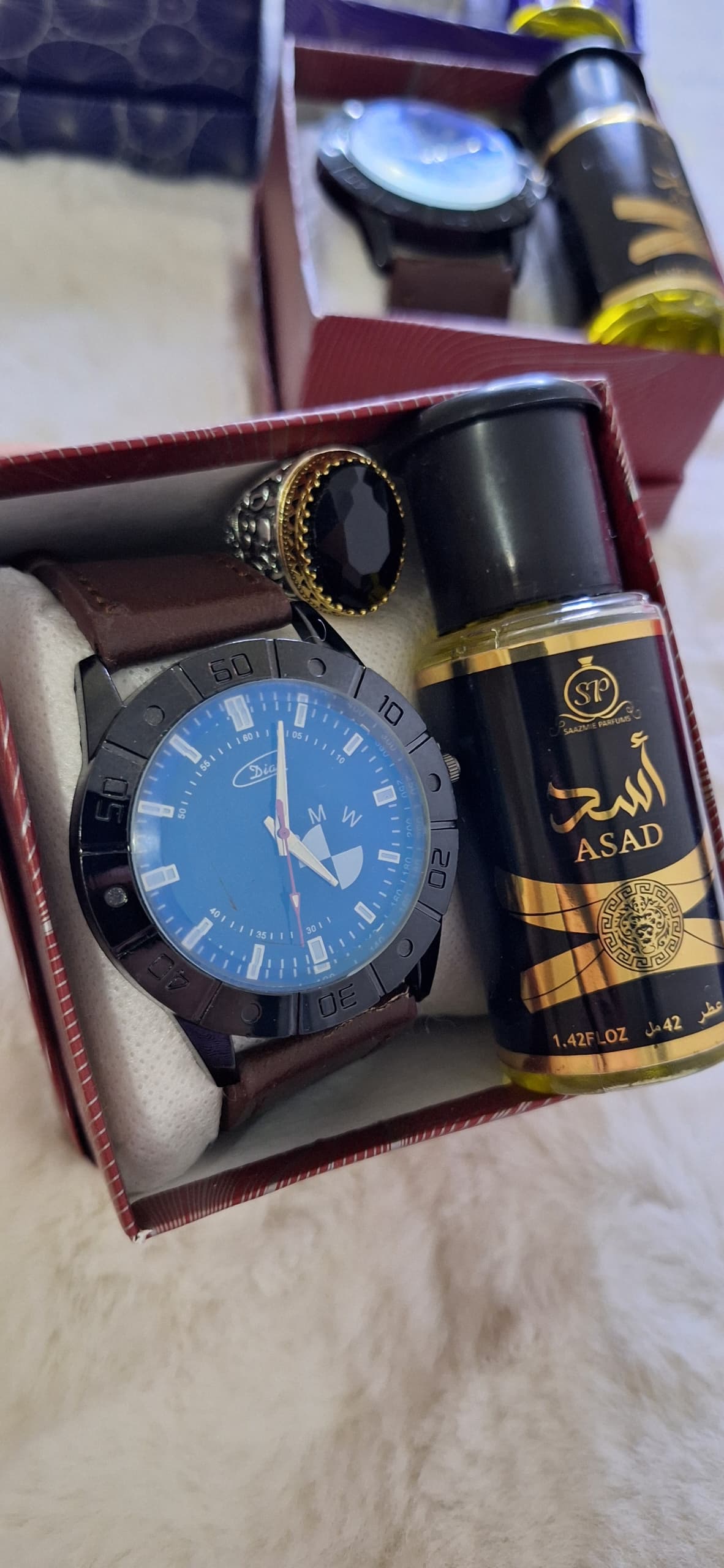 طقم رجالي أنيق – ساعة مع خاتم وعطر فاخر